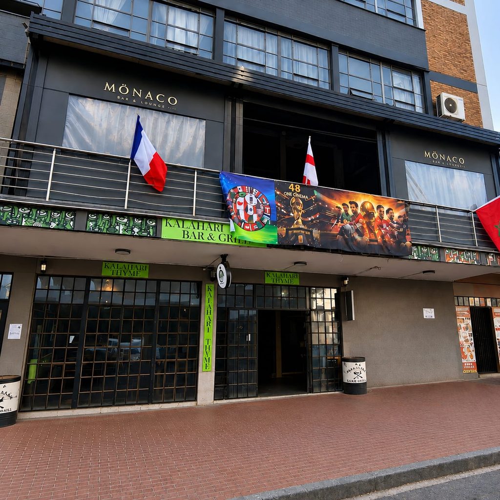 Canvas outdoor blinds installed on a commercial building